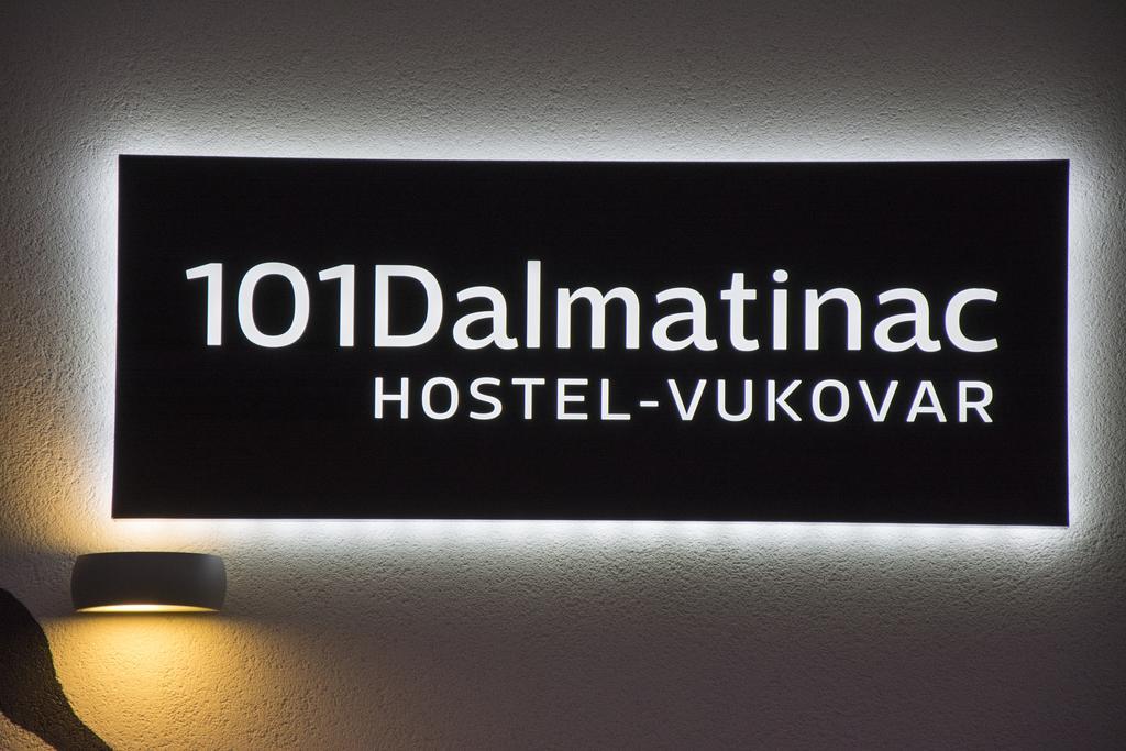 Hostel 101 Dalmatinac Vukovar Exterior photo